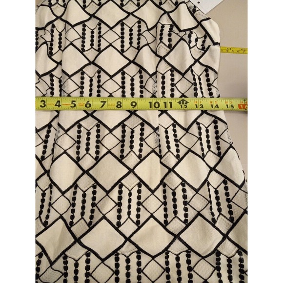 Nine West Ivory/black Geometric Sleeveless‎ Beaded Neck Dress Size 4 - Picture 12 of 13